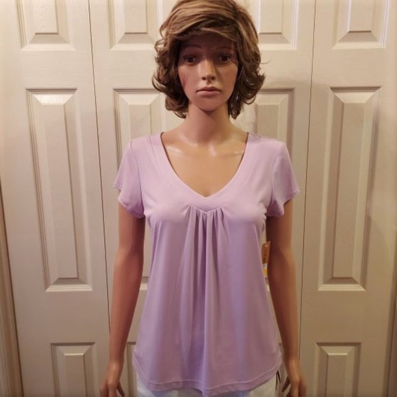 NOTATIONS LIGHT LAVENDER SHORT SLEEVE V-NECK W/ GATHERS FLARED TUNIC SIZE S NWT - Picture 1 of 7